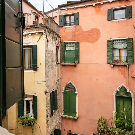 Live As A Real Venetian Apartment Venedig